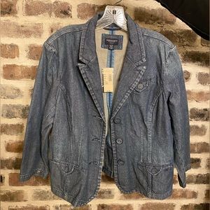 NWT American Eagle Denim Jacket - XL